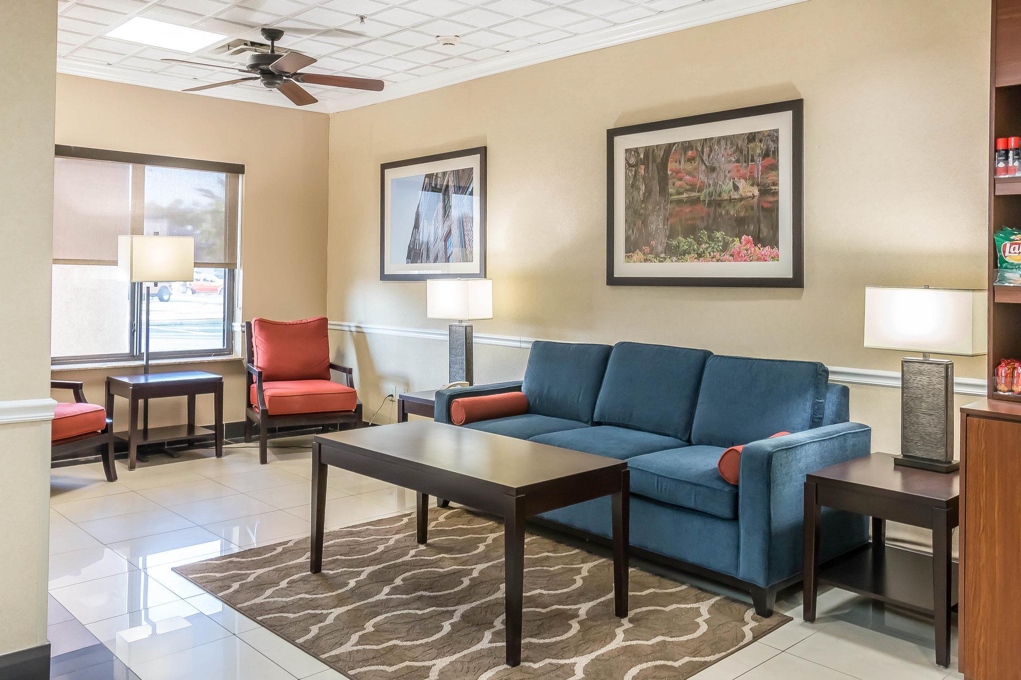 Comfort Suites Savannah North Port Wentworth Exterior photo